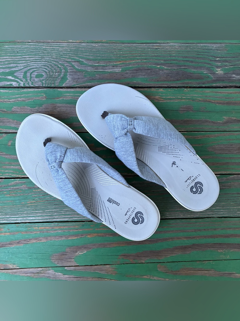 Clarks CloudSteppers Arla Glison Gray  Sandals Sz 7 Slippers Flip Flop - Picture 9 of 12